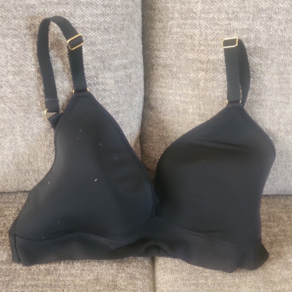 Lively Black Bra with Gold Accents